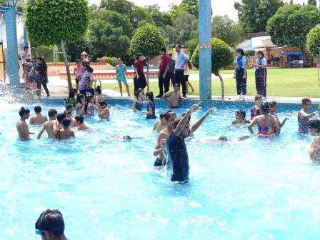 You are currently viewing The School Picnic was for the Students of Classes 6th to 12th.